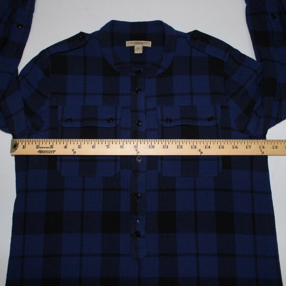 Burberry Brit Top Sz P Blue Black Plaid Buttons Pockets 100% Wool Top - Picture 11 of 12